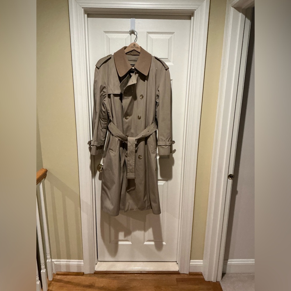 Brooks Brothers Tan Lined Trench Coat with Removable Lining and Wool Collar